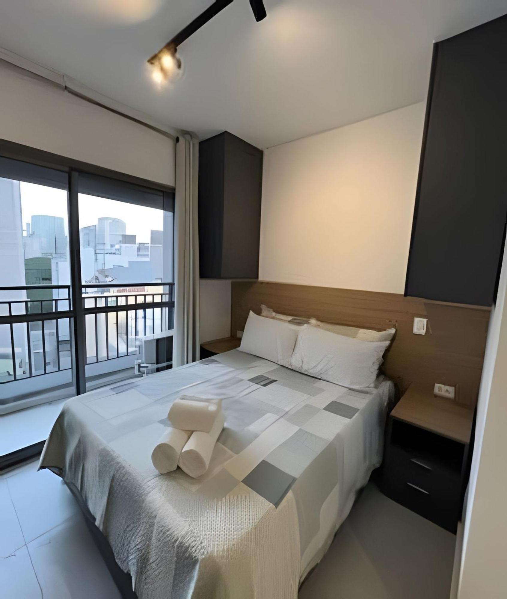 Apartamento Think / 15 Andar 1509