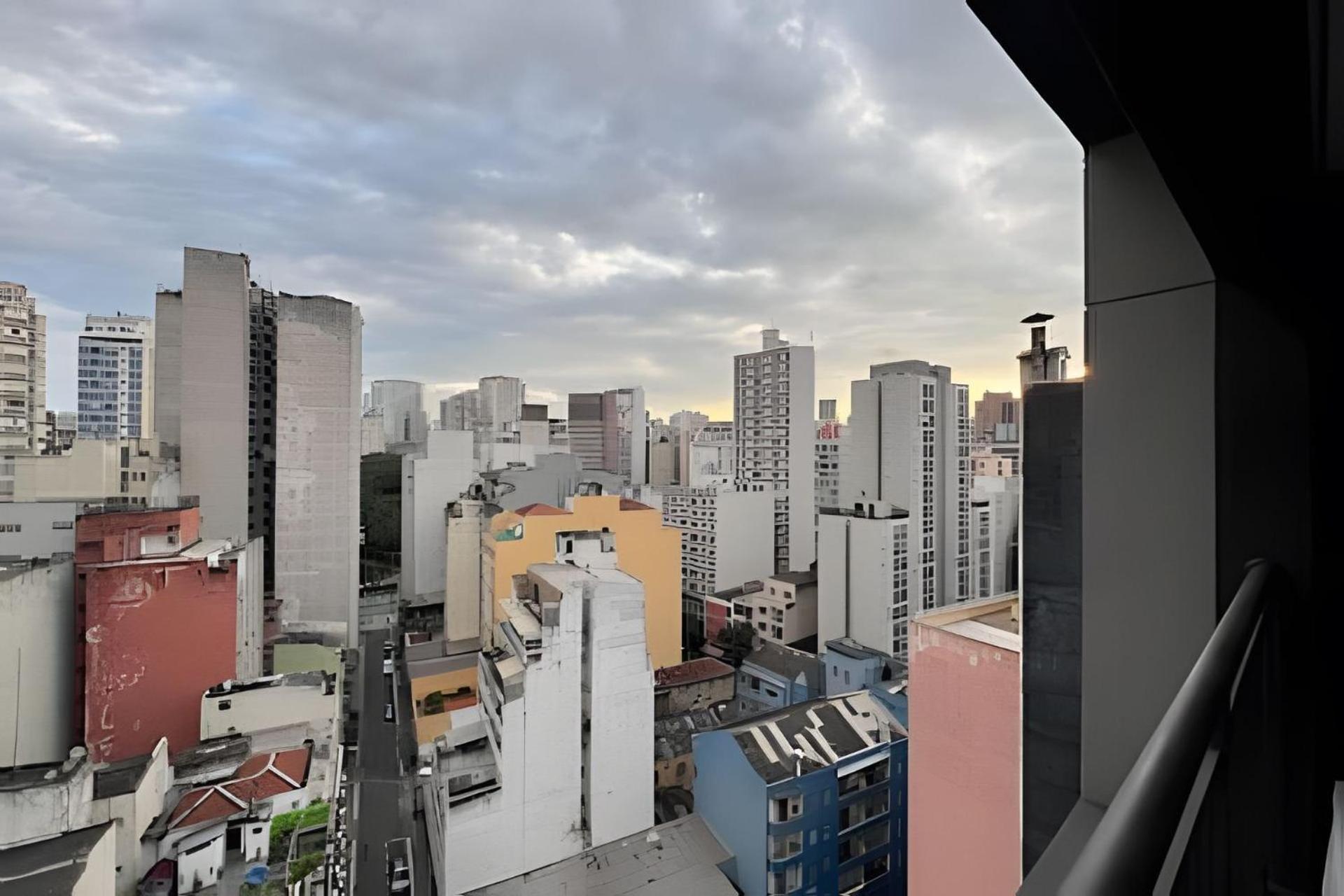 Think / 15 Andar 1509 Apartamento